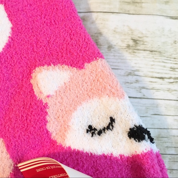 ✨4/$25✨ Valentine’s Day Set of Travel Mug-Socks-Gift Box - Picture 2 of 9